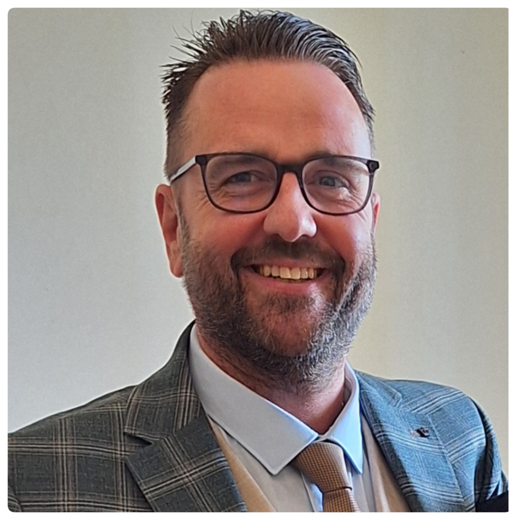 66f27a74a144df0008f10172