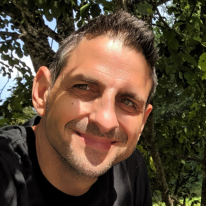 67f3df335253500008501644