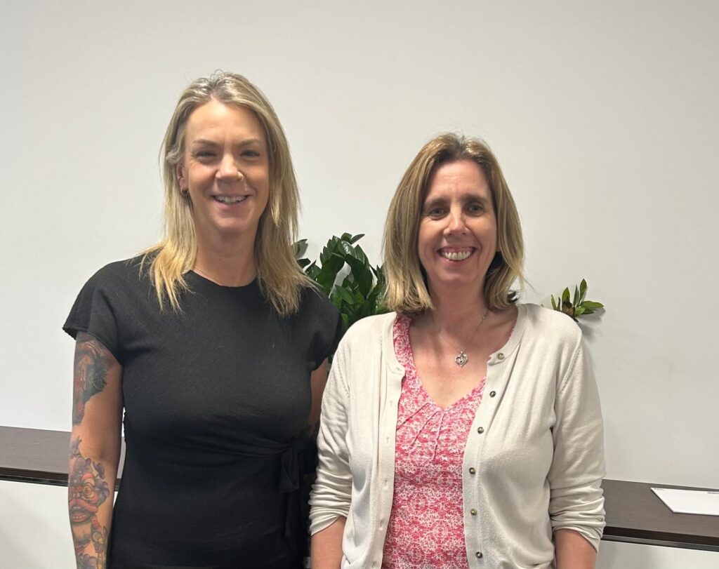 Volunteering Day Anita and Ruth